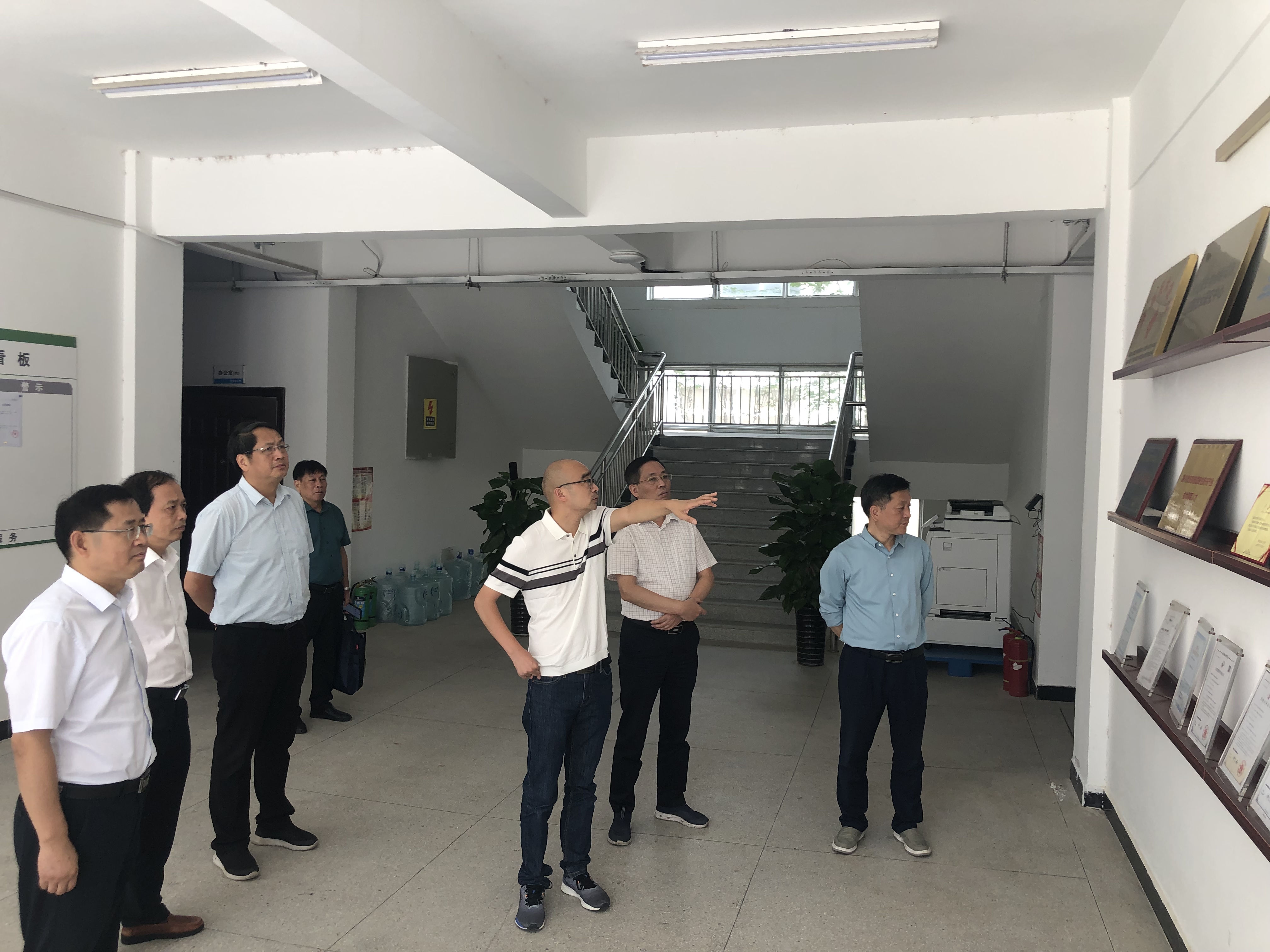 省藥監局實(shí)地走訪(fǎng)雷根生物，了解企業(yè)落實(shí)藥品安全責任情況